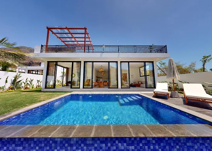 Bacchanalia - 2 Bedrooms-pool-garden-rooftop *